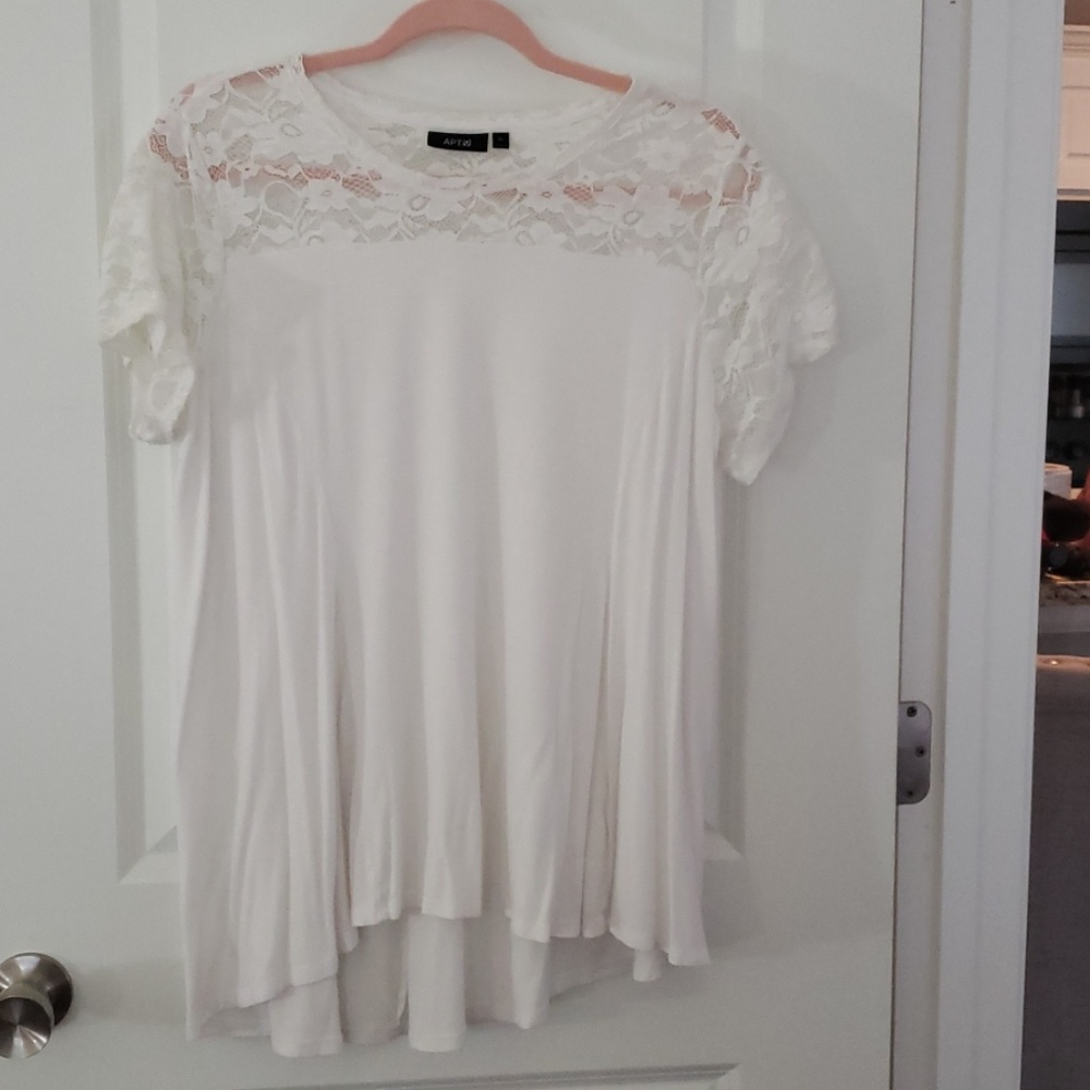 APT. 9 White shirt